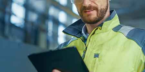 Engineer using GE Digital industrial software | Remote worker | Mobile worker