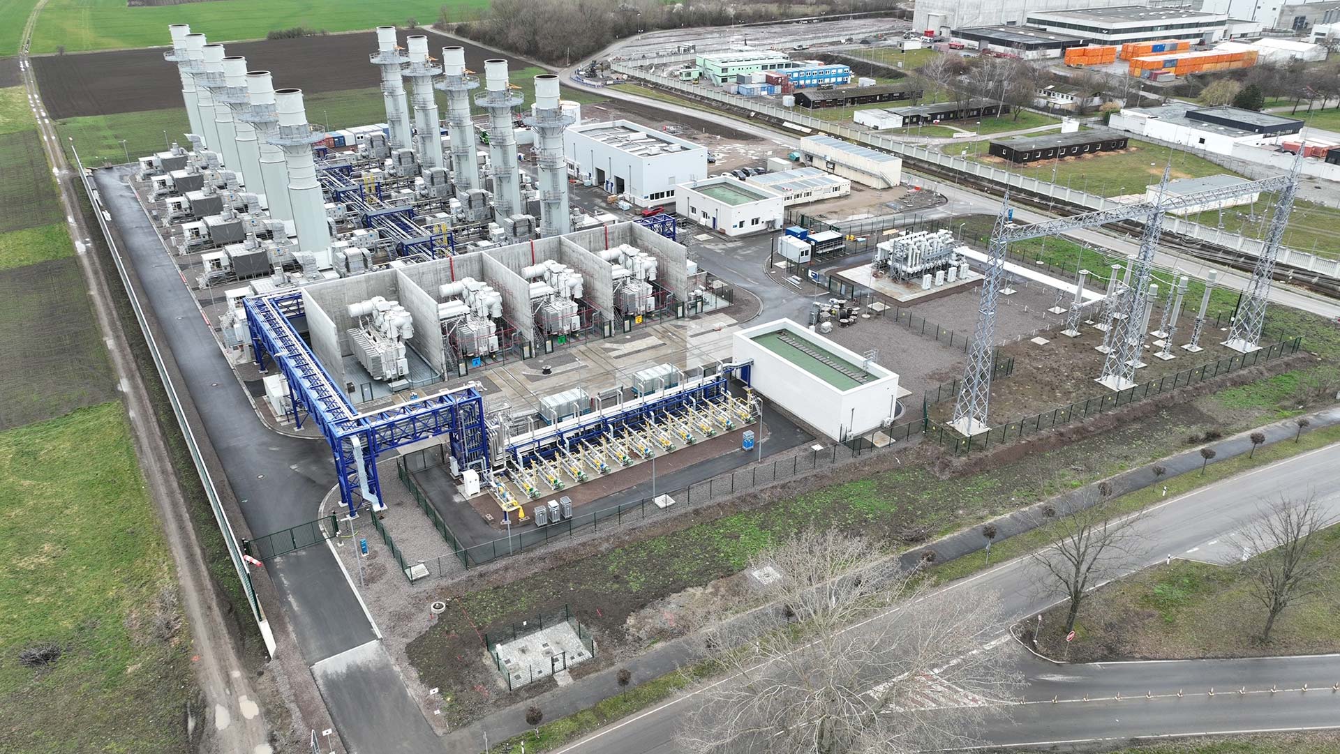 Das 300-MW-Kraftwerk Biblis Grid Stability Power Plant von RWE, das mit Aeroderivative-Technologie von GE betrieben wird, verbessert die Zuverlässigkeit der deutschen Stromversorgung