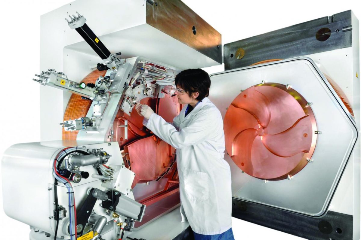 Meet the Cyclotron: a machine that shines a light on cancer | GE News