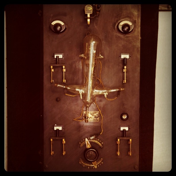 In the early 1900s, electric cars outsold gas cars. We found this electric car charger in our archives - it was used in both parking and home garages. #GE #ev #history (Taken with instagram)