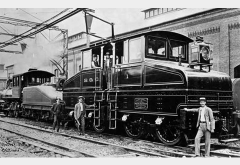 /><br />
<br />
In 1895, GE built what was then the<a href=