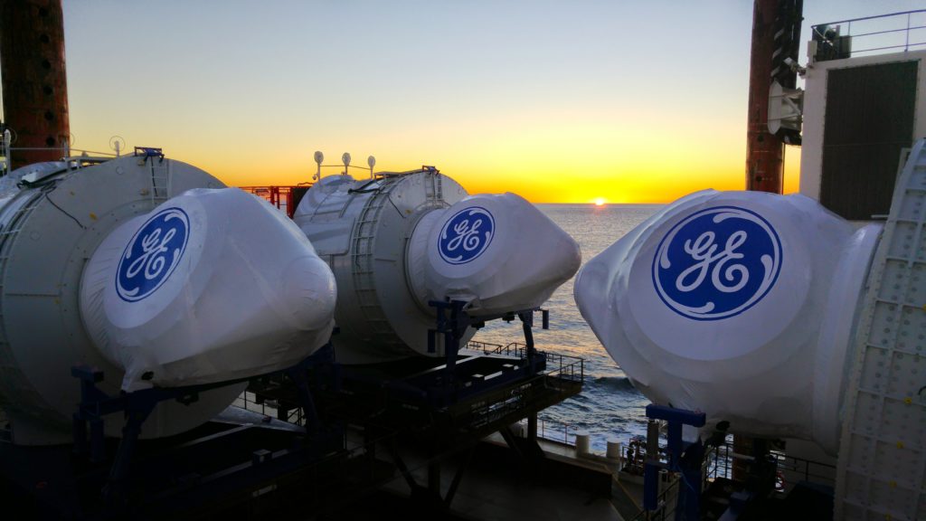 2016-07 Sea Journey from France to USA, courtesy of Fred Olsen - GE Sunset