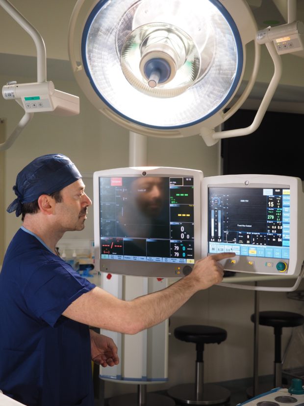 Dr Totonidis uses the GE Aisys CS2 anaesthetic machine at Royal Hobart Hospital.