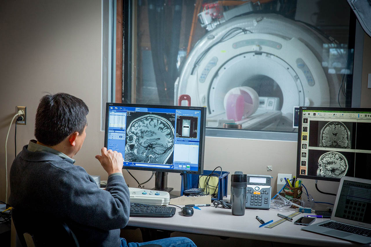 GE Research MRI AI
