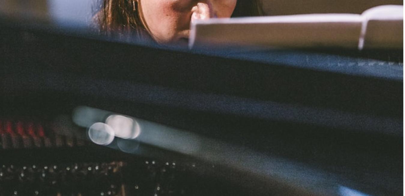 header-image